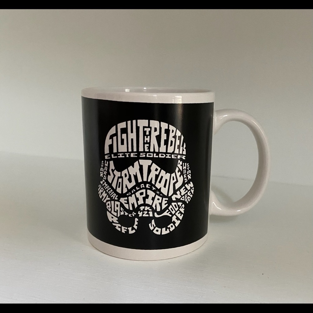 Star Wars R2D2 a d Stormtrooper mug